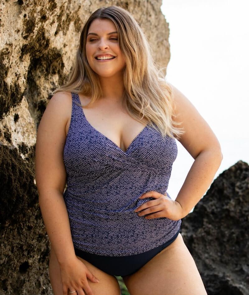 Artesands Zig Zag Delacroix Cross Front D-G Cup Tankini Top - Navy - Image 3