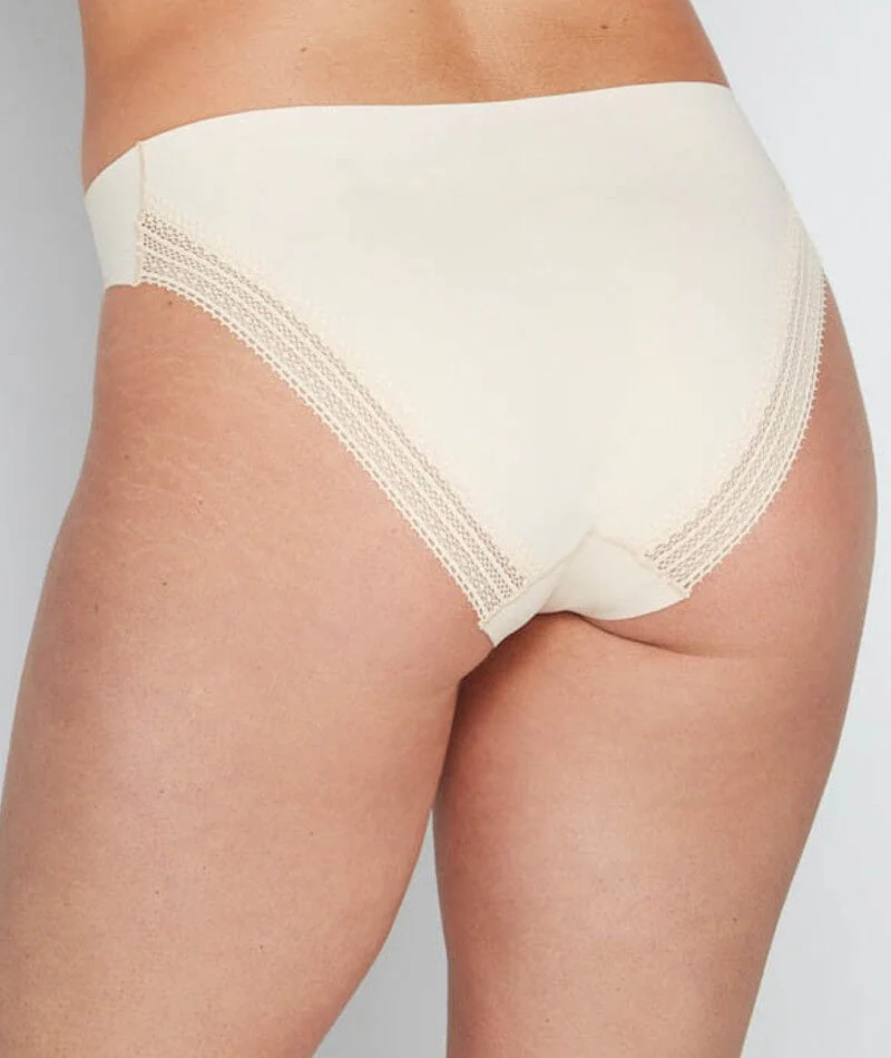 Bendon Comfit Collection High Cut Brief - Novelle Peach - Image 2