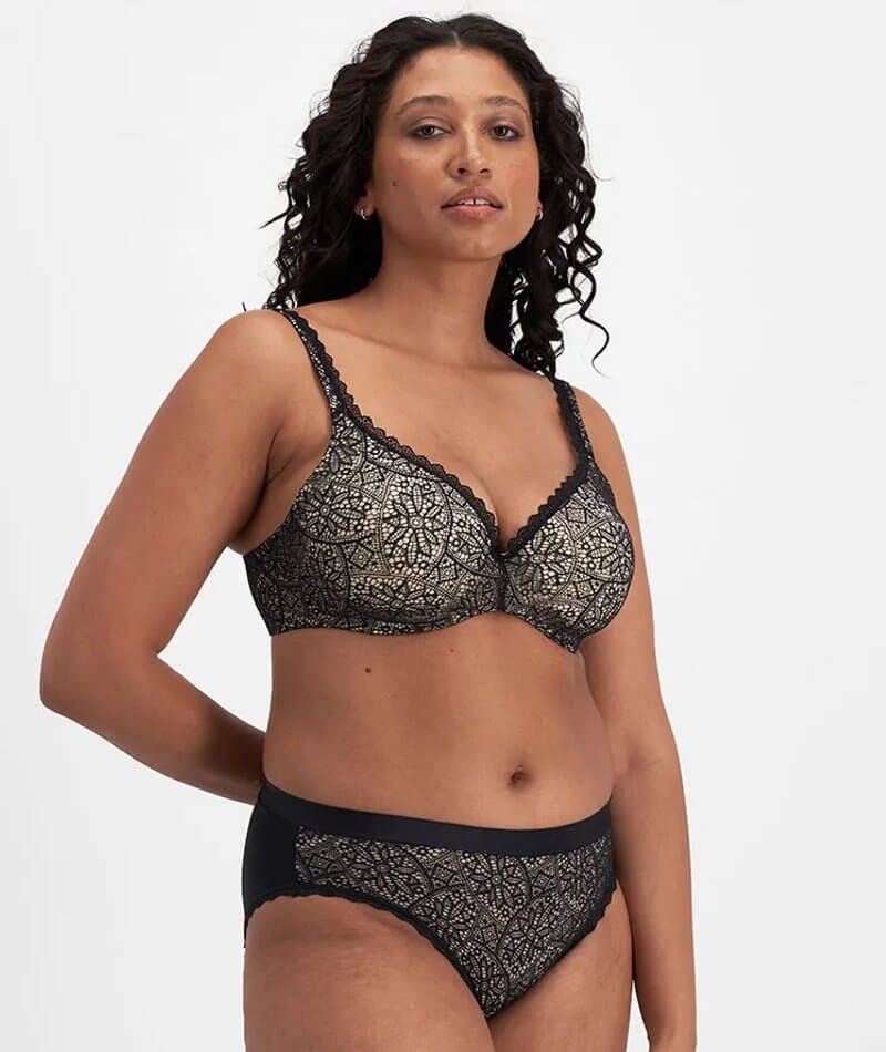 Berlei Barely There Lace Contour Bra - Black - Image 18