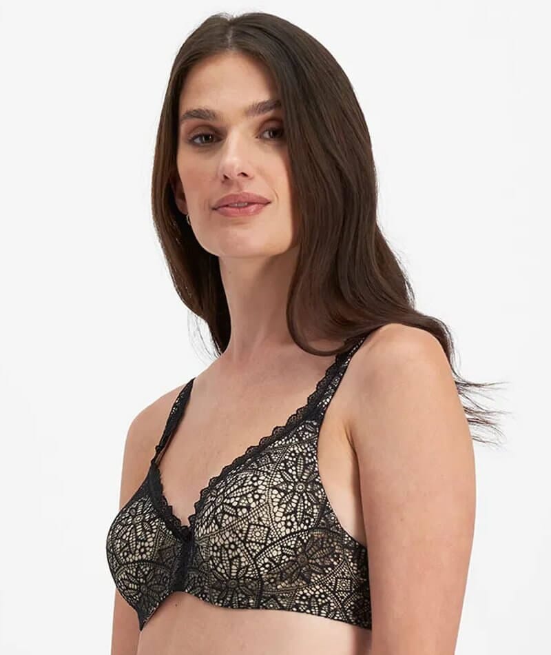 Berlei Barely There Lace Contour Bra - Black - Image 9