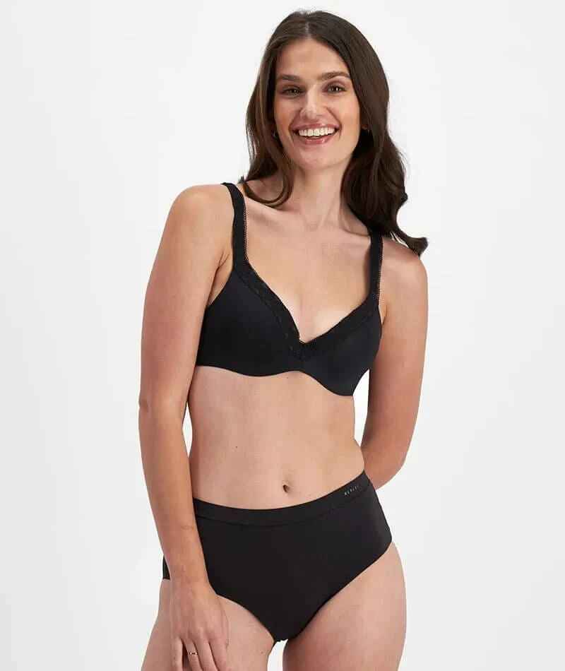 Berlei Barely There Luxe Contour Bra - Black - Image 5