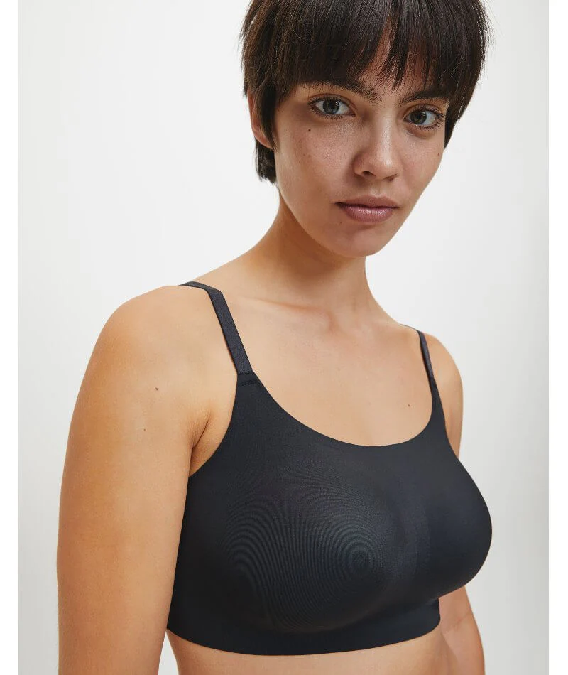 Calvin Klein Invisibles Comfort Lightly Lined Retro Bralette - Black - Image 4