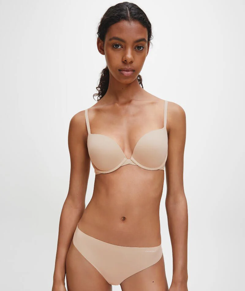 Calvin Klein Invisibles Thong - Light Caramel - Image 3