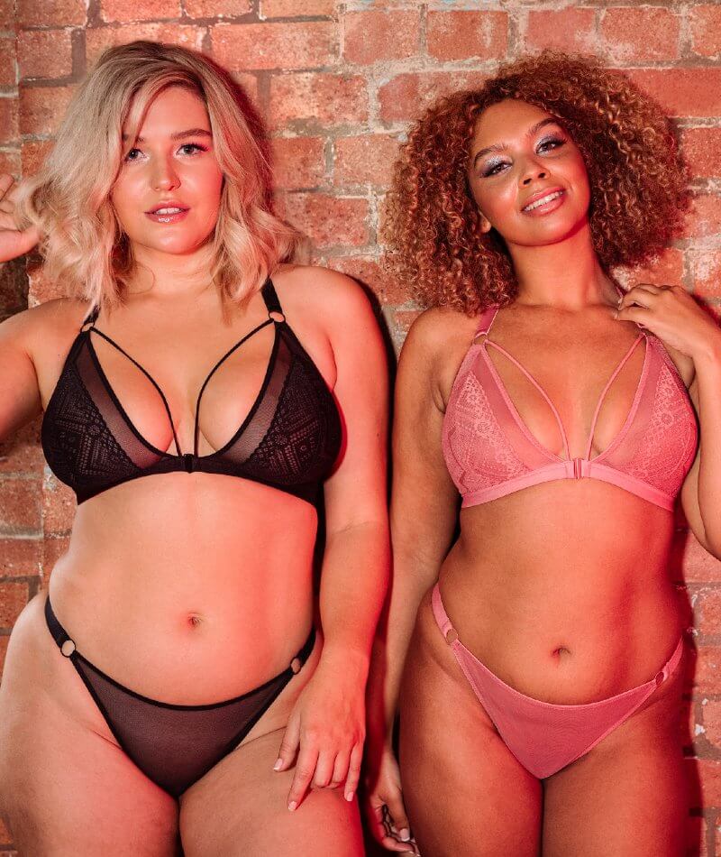 Curvy Kate Front and Centre Wire-free Bralette - Black - Image 9