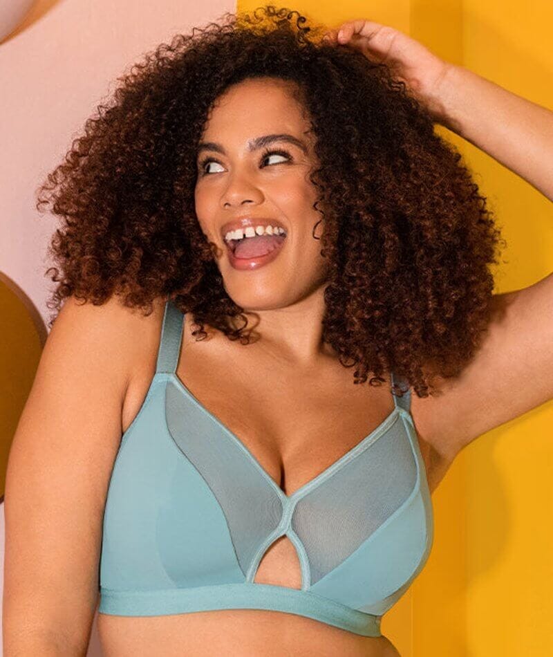 Curvy Kate Get Up and Chill Wire-free Bralette - Sage Green - Image 5