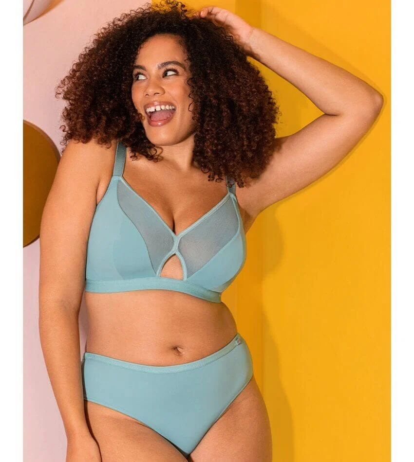 Curvy Kate Get Up and Chill Wire-free Bralette - Sage Green - Image 6