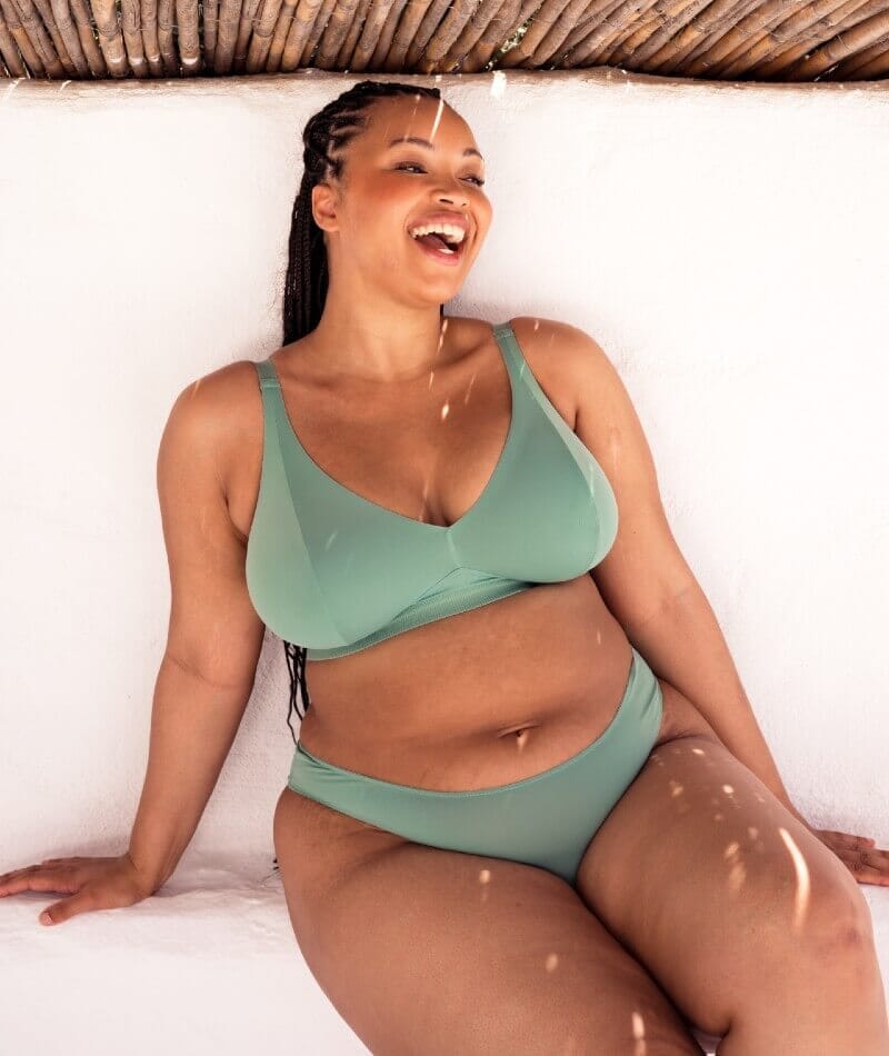 Curvy Kate Zen Wire-free Bralette - Sage Green - Image 7