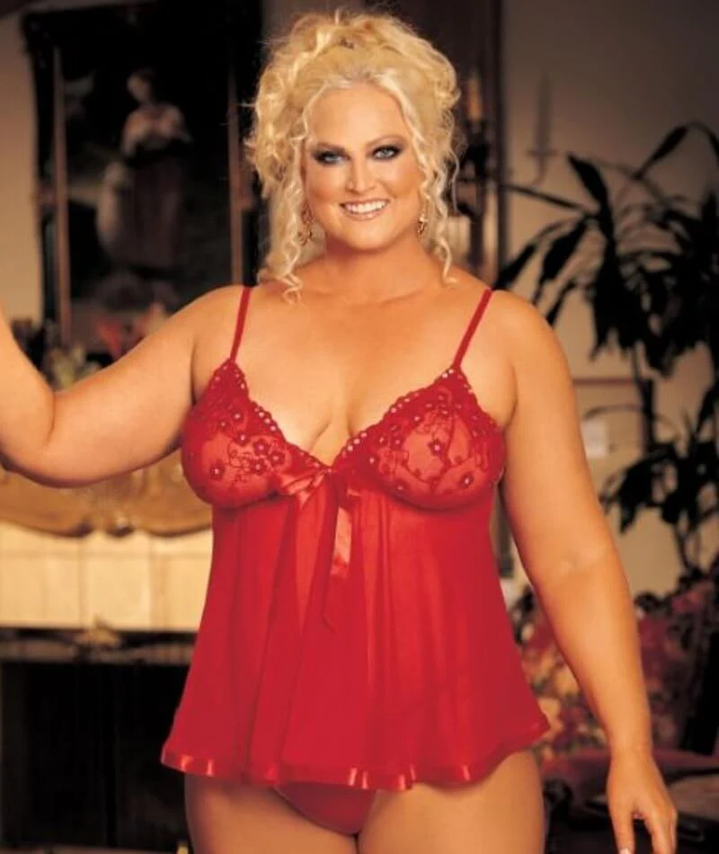 Curvy Mesh & Lace Cup Babydoll Nightdress with G-String - Red - Image 3