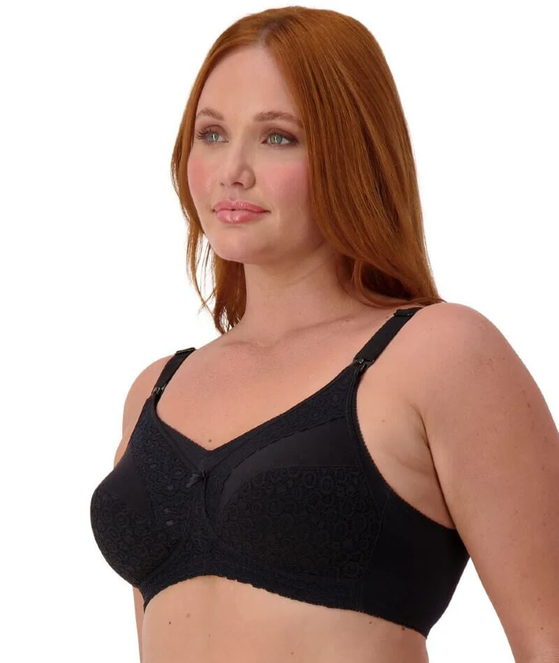 Triumph Lace Wire-free Maternity Bra - Black - Image 3