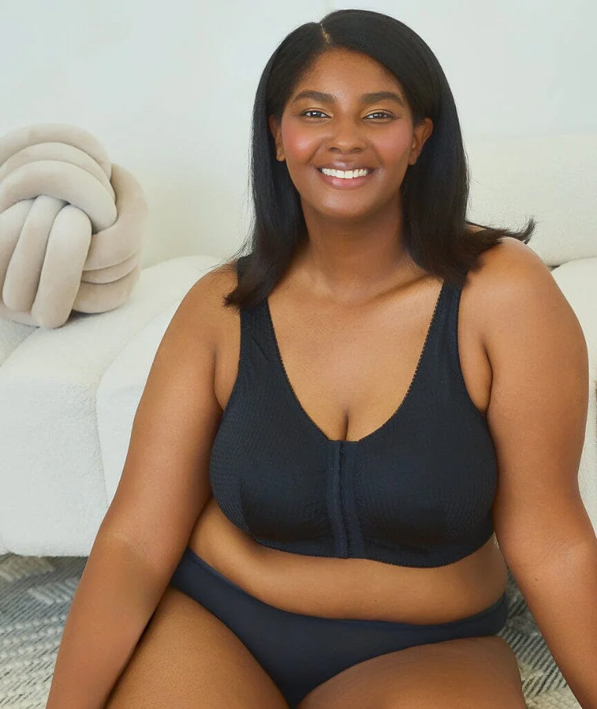 Leading Lady Marlene Wire-free Front Close Comfort Bra - Black - Image 11