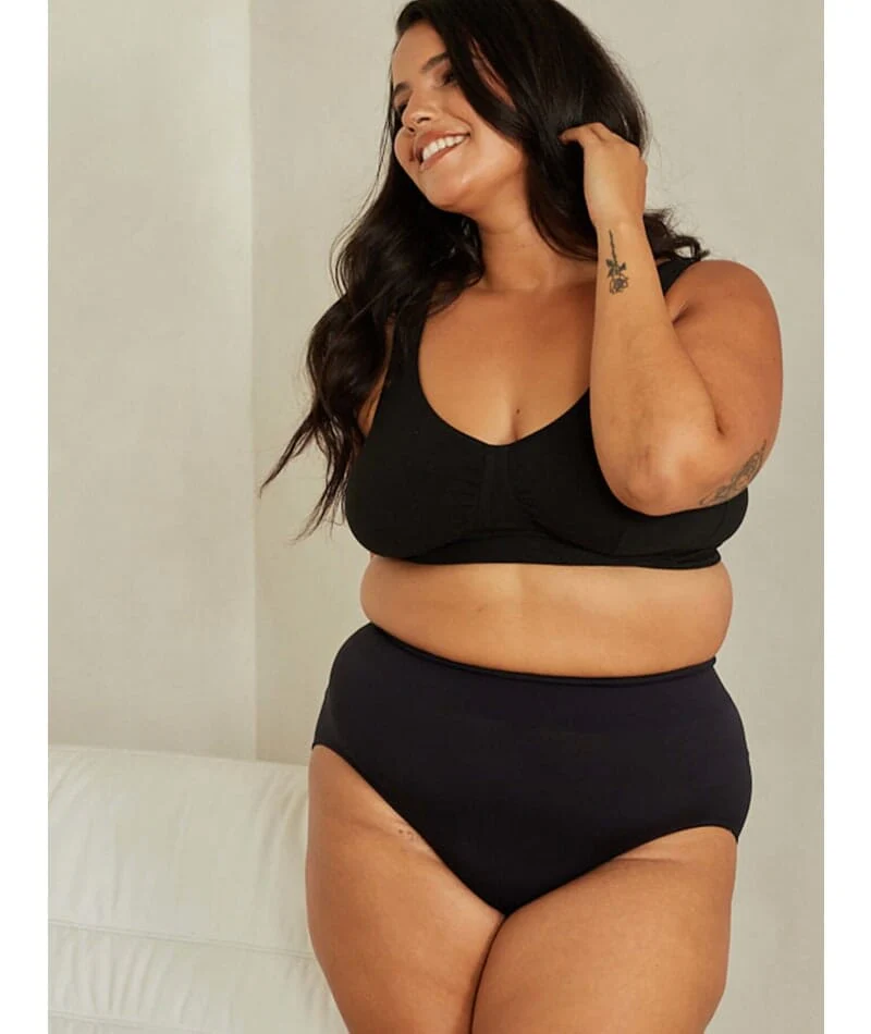 Leading Lady The Evie Plus Size Wire-free Cotton Comfort Bra - Black - Image 5