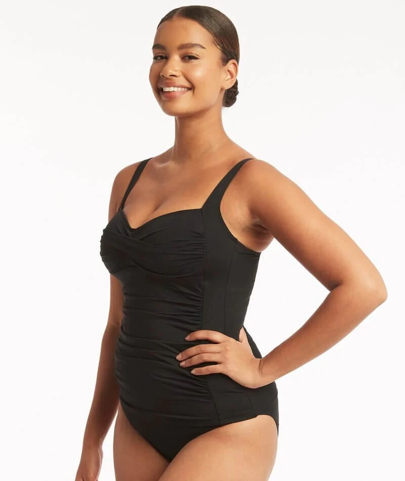 Sea Level Eco Essentials Twist Front A-DD Cup Singlet Top - Black - Image 3