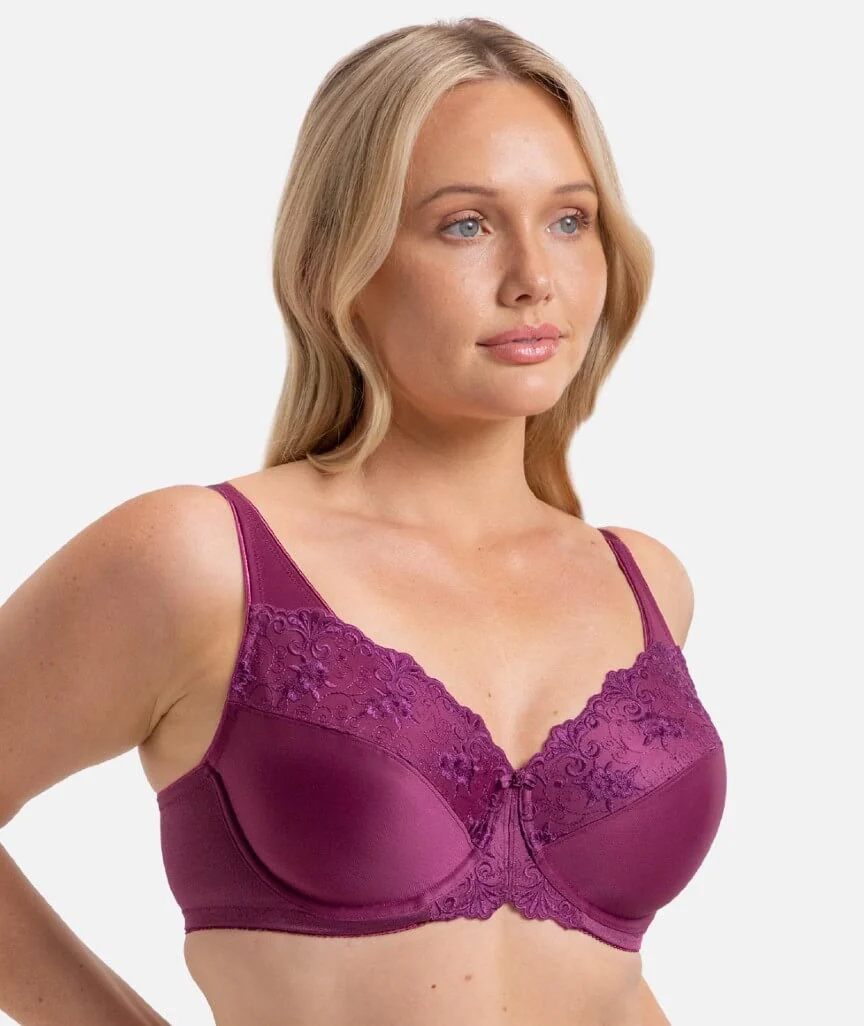 Triumph Embroidered Minimizer Bra - Flower Purple - Image 3