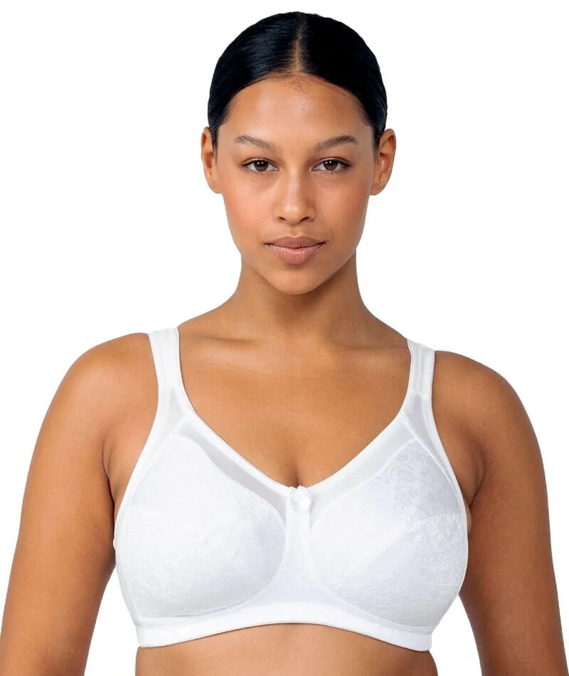Triumph Endless Comfort Soft Cup Wire-free Bra - White