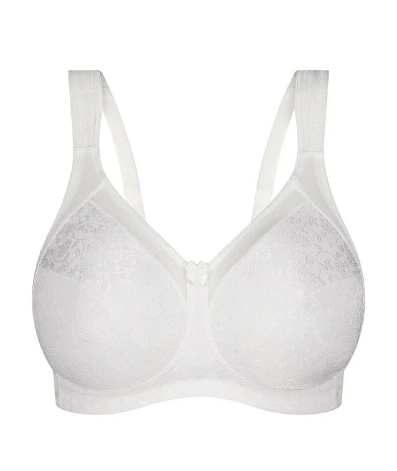 Triumph Endless Comfort Soft Cup Wire-free Bra - White - Image 5