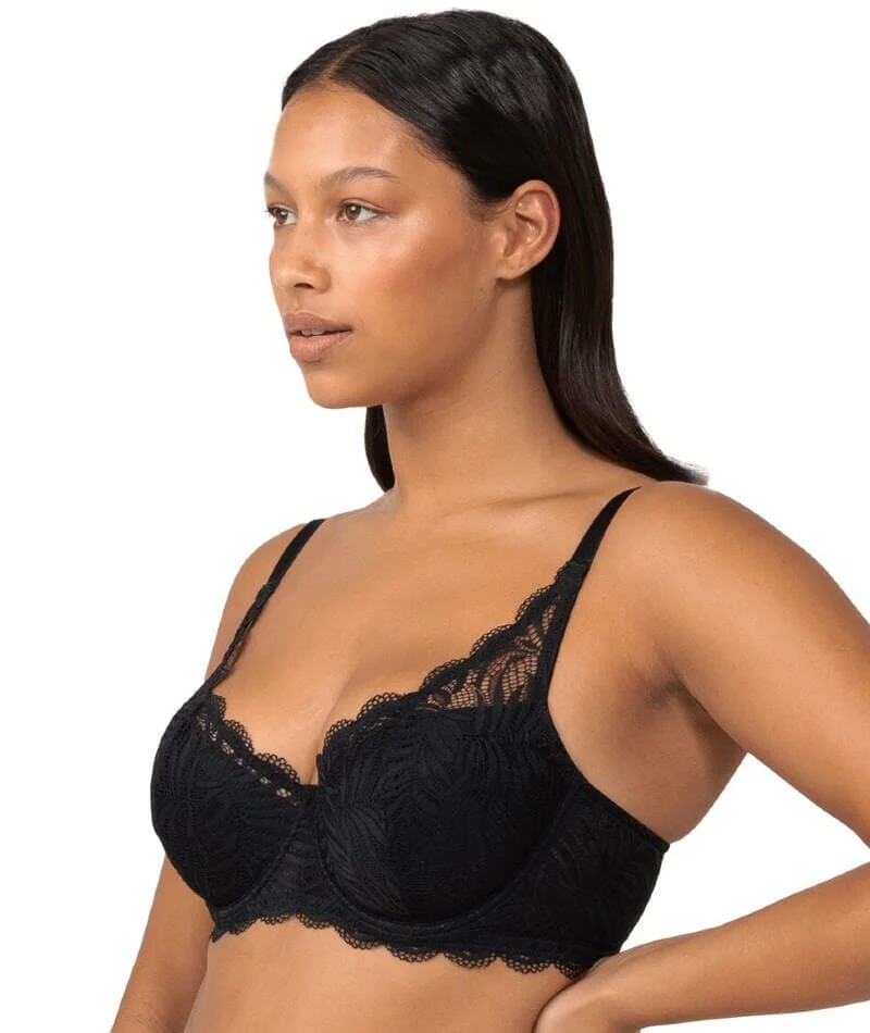 Triumph Essential Lace Underwire Half-Cup Padded Balconette Bra - Black - Image 3