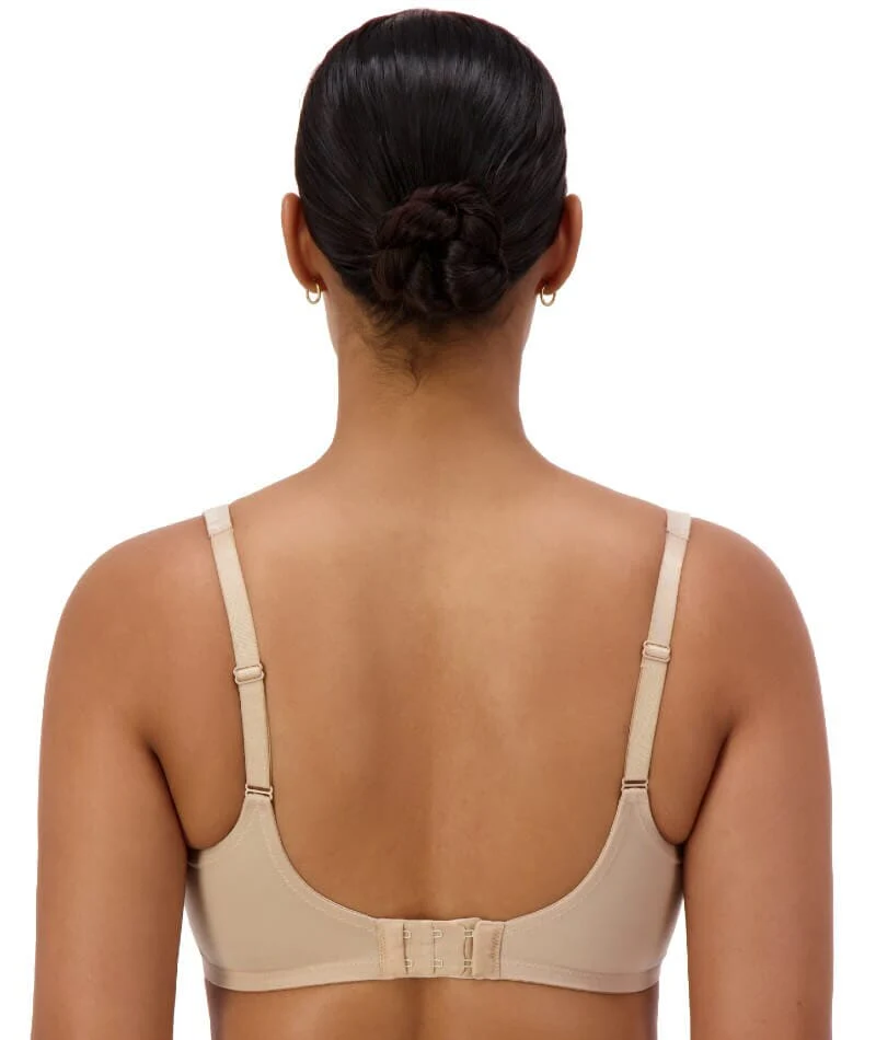 Triumph Lacy Minimiser Wire-free Bra - New Beige - Image 2