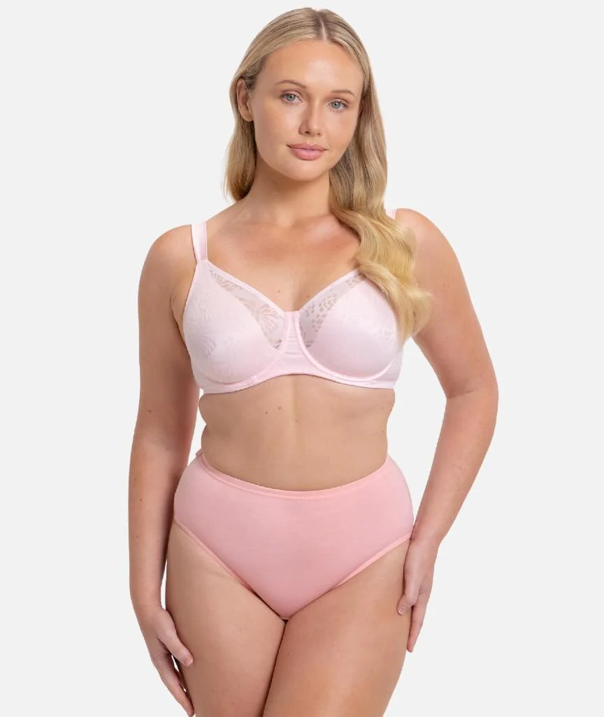 Triumph Lacy Minimizer Bra - Pink - Image 4