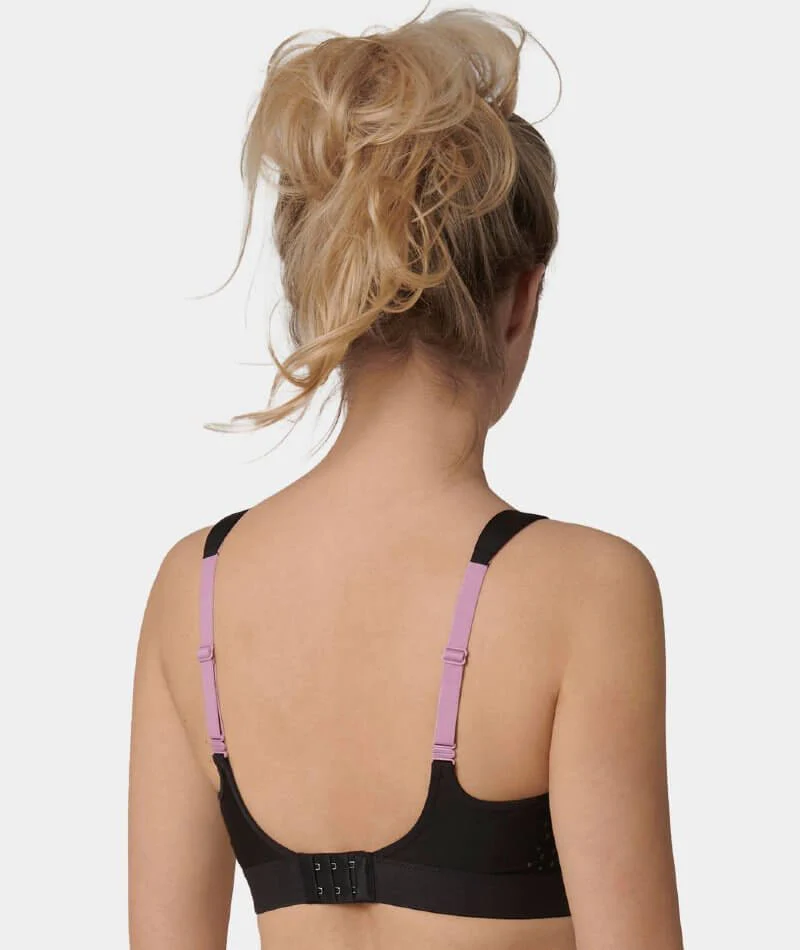 Triumph Triaction Extreme Lite Wire-free Sports Bra - Black - Image 4